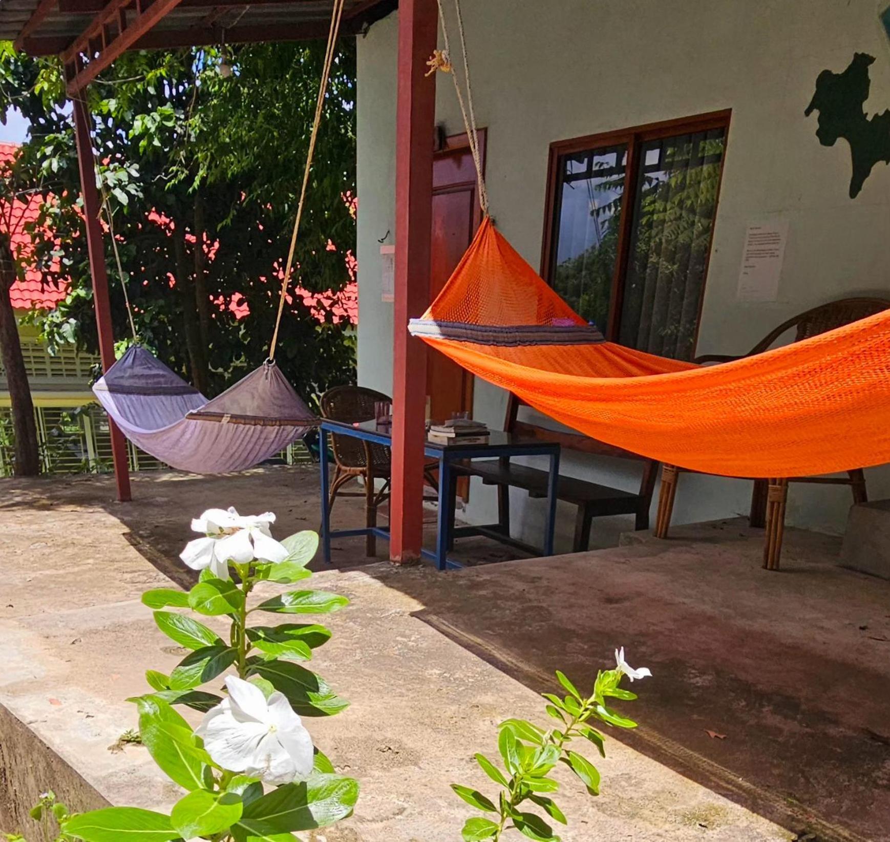 The Small Guest House Kaoh Touch Exterior photo